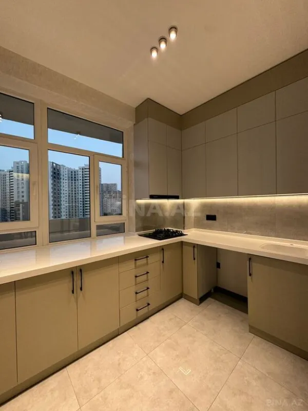 Satılır 3 otaqlı mənzil 96 m²