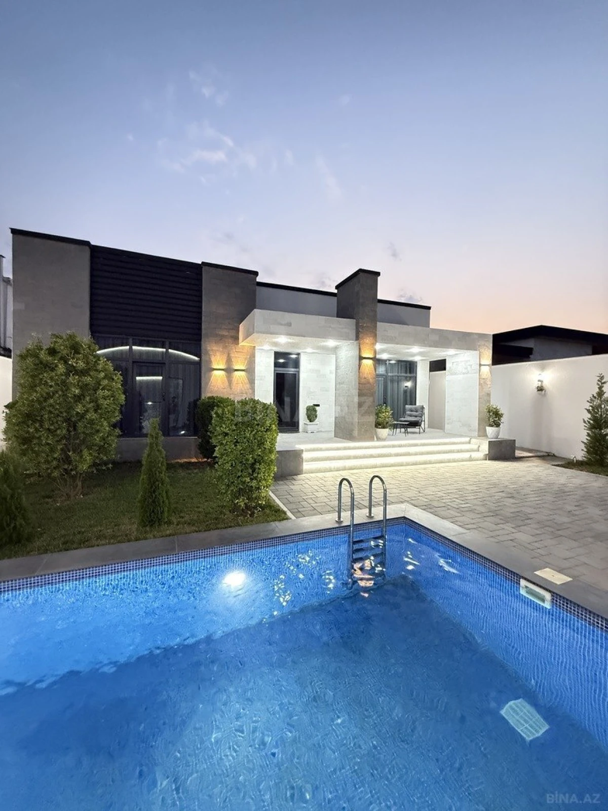 Satılır 4 otaqlı həyət evi 170 m²