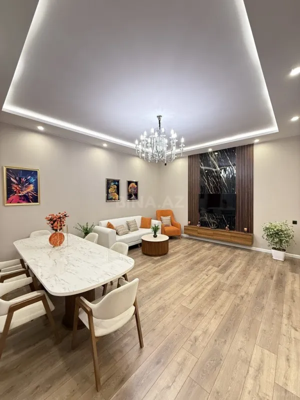 Satılır 4 otaqlı həyət evi 170 m²