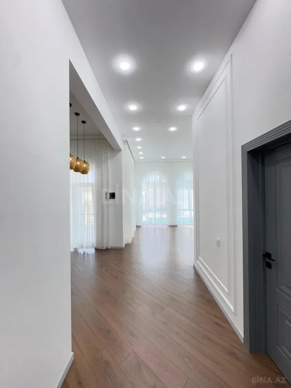 Satılır 4 otaqlı həyət evi 170 m²