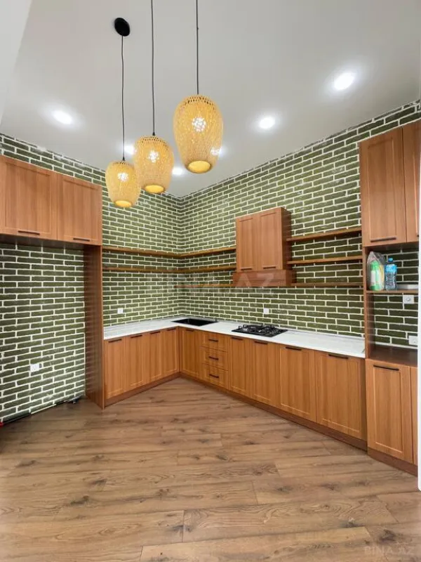 Satılır 4 otaqlı həyət evi 170 m²