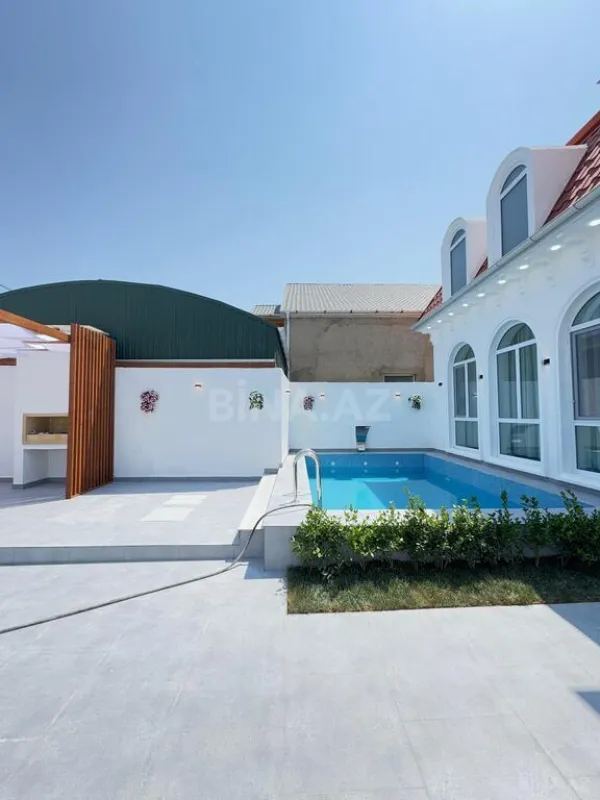 Satılır 4 otaqlı həyət evi 170 m²