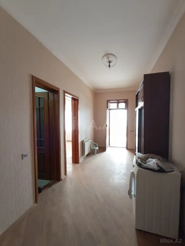 Satılır 7 otaqlı həyət evi 260 m²