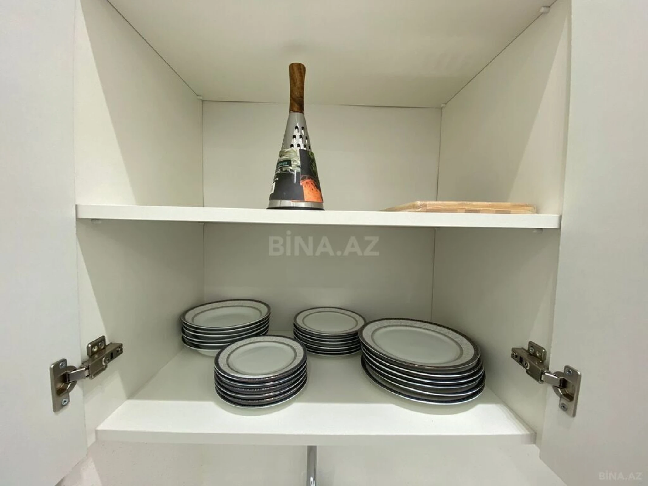 Kirayə verilir 2 otaqlı mənzil 76 m²