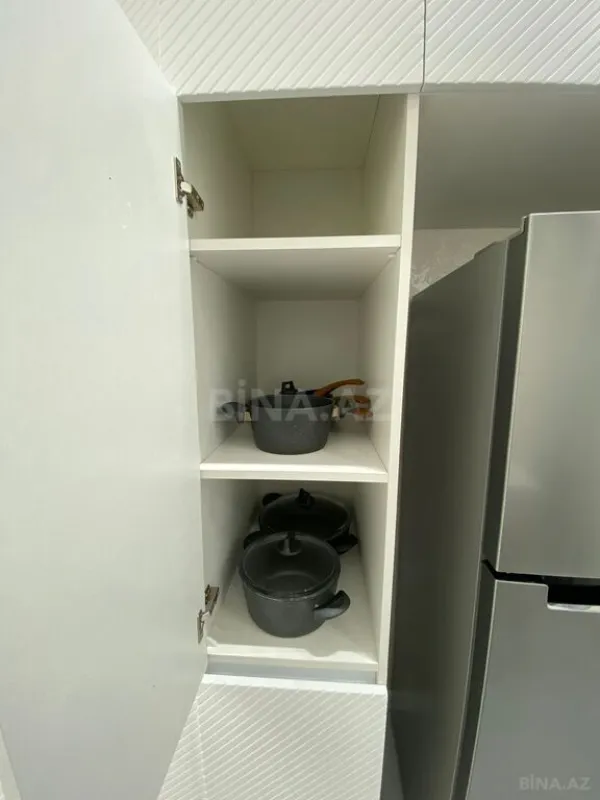 Kirayə verilir 2 otaqlı mənzil 76 m²