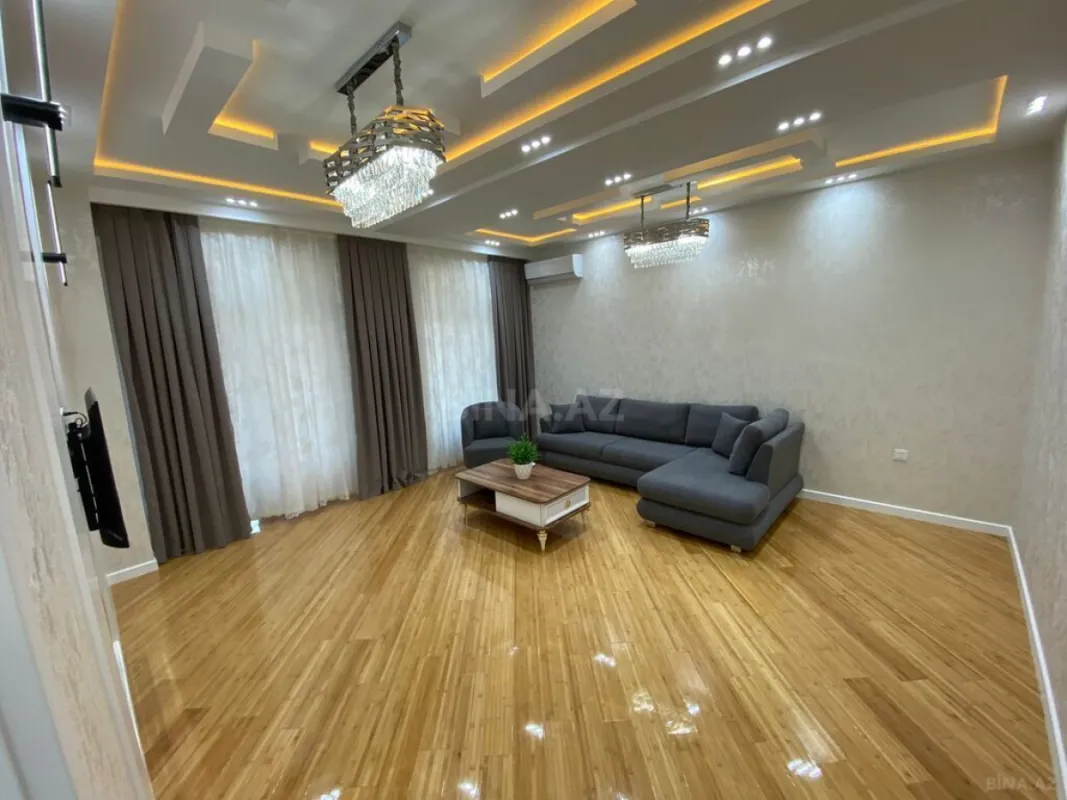 Kirayə verilir 2 otaqlı mənzil 76 m²