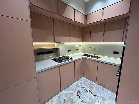 Kirayə verilir 2 otaqlı mənzil 65 m²