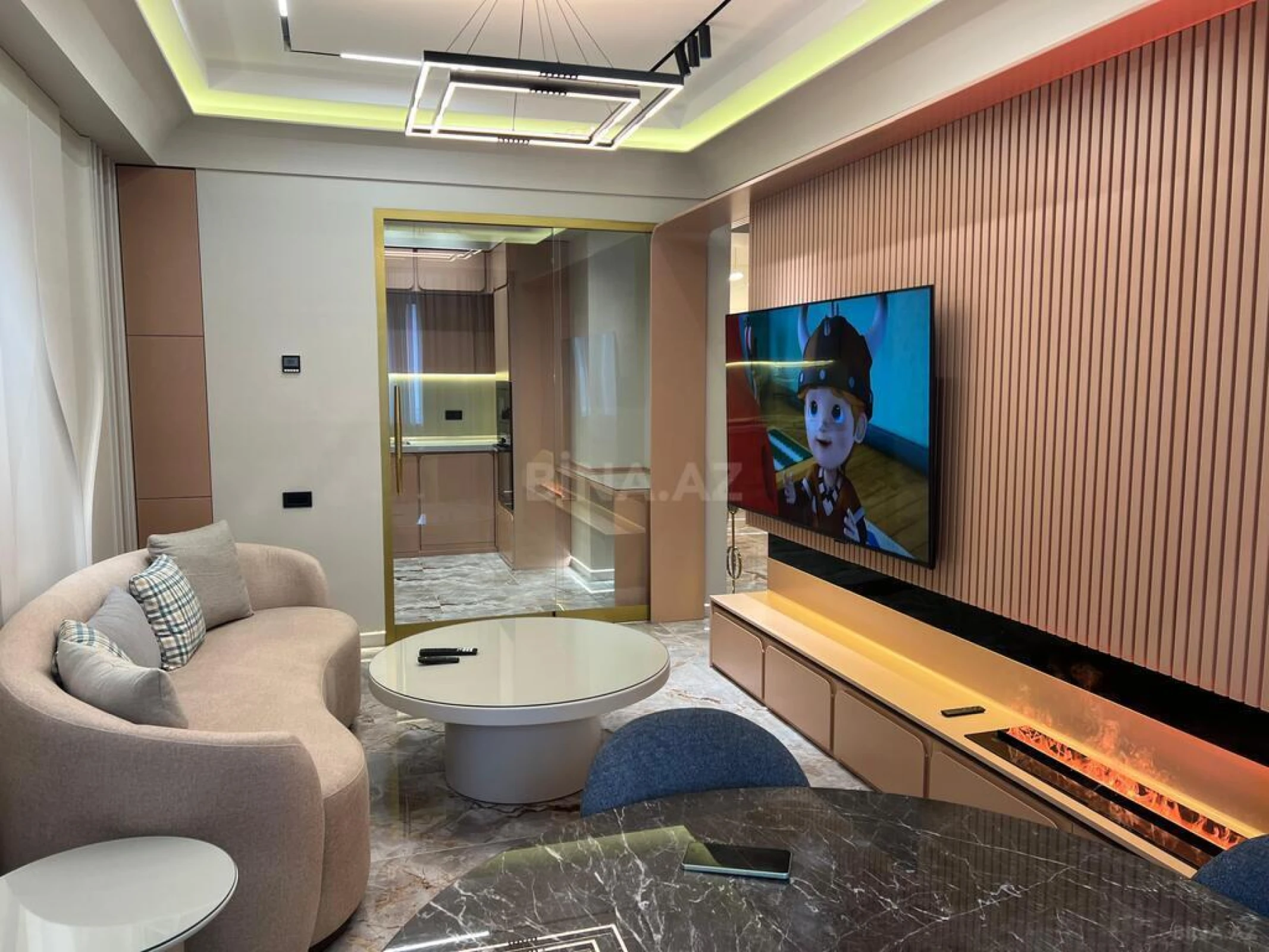 Kirayə verilir 2 otaqlı mənzil 65 m²