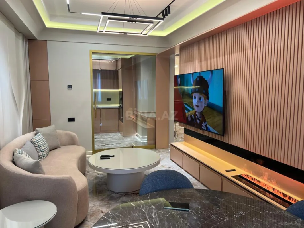 Kirayə verilir 2 otaqlı mənzil 65 m²