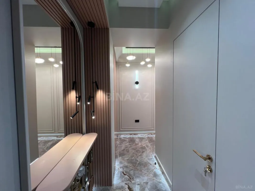 Kirayə verilir 2 otaqlı mənzil 65 m²