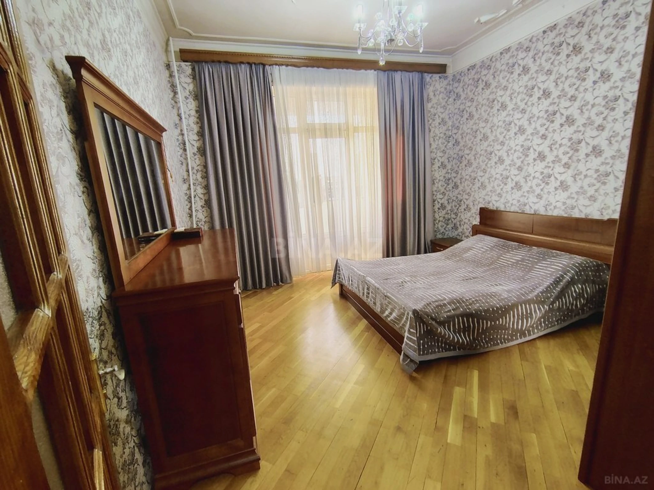 Satılır 3 otaqlı mənzil 78 m²