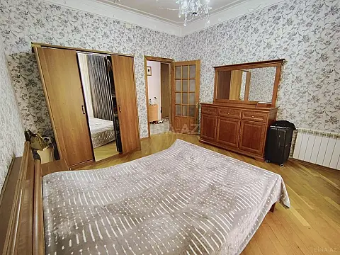 Satılır 3 otaqlı mənzil 78 m²