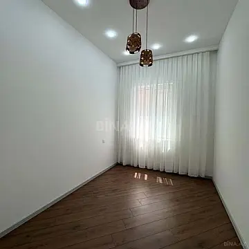 Satılır 4 otaqlı həyət evi 140 m²