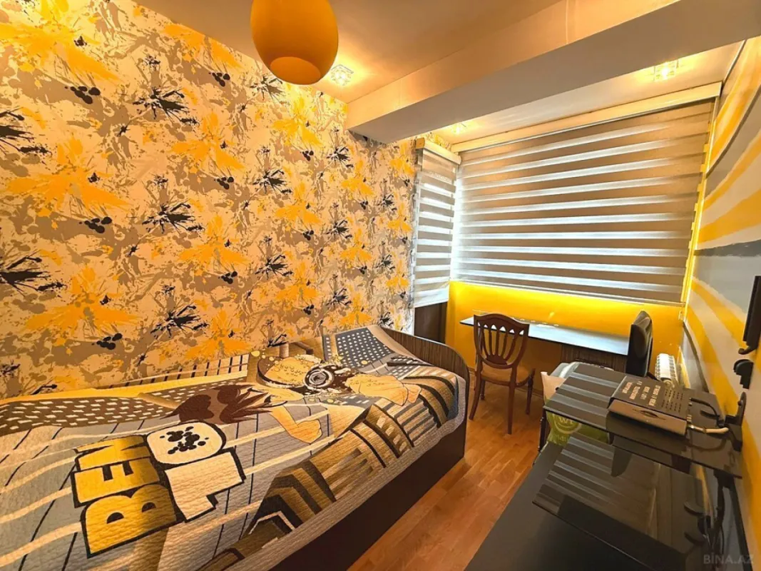 Satılır 4 otaqlı mənzil 90 m²