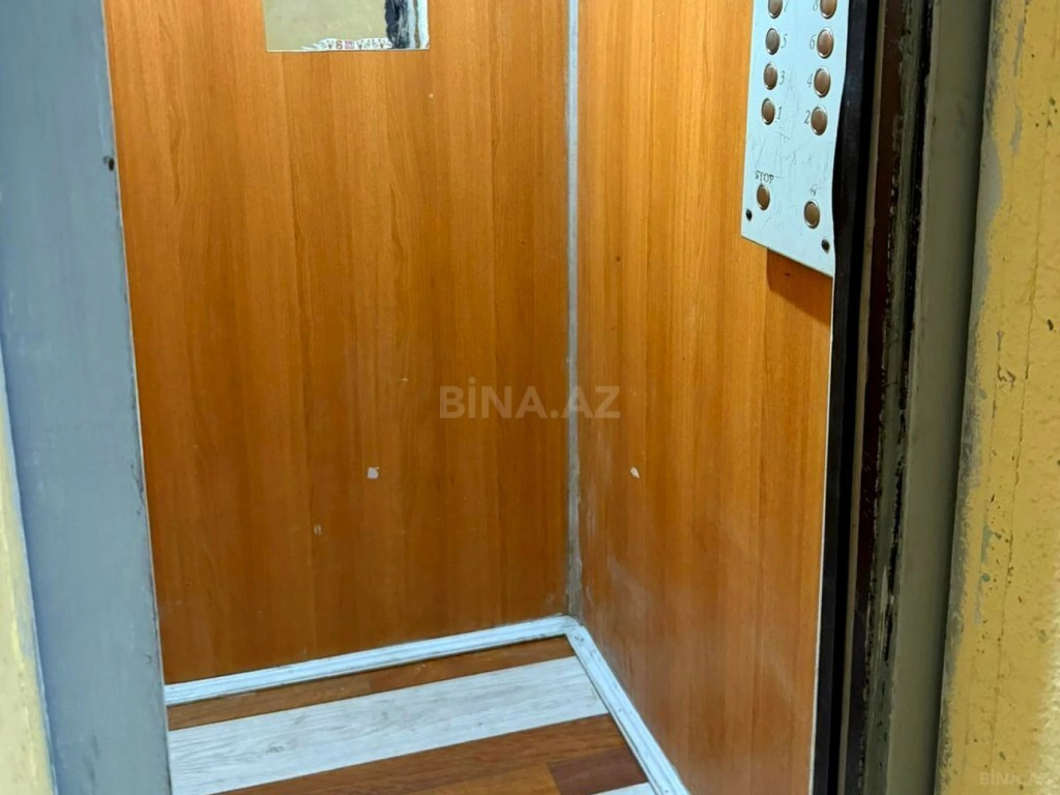 Satılır 4 otaqlı mənzil 90 m²