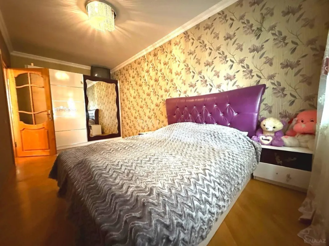 Satılır 4 otaqlı mənzil 100 m²