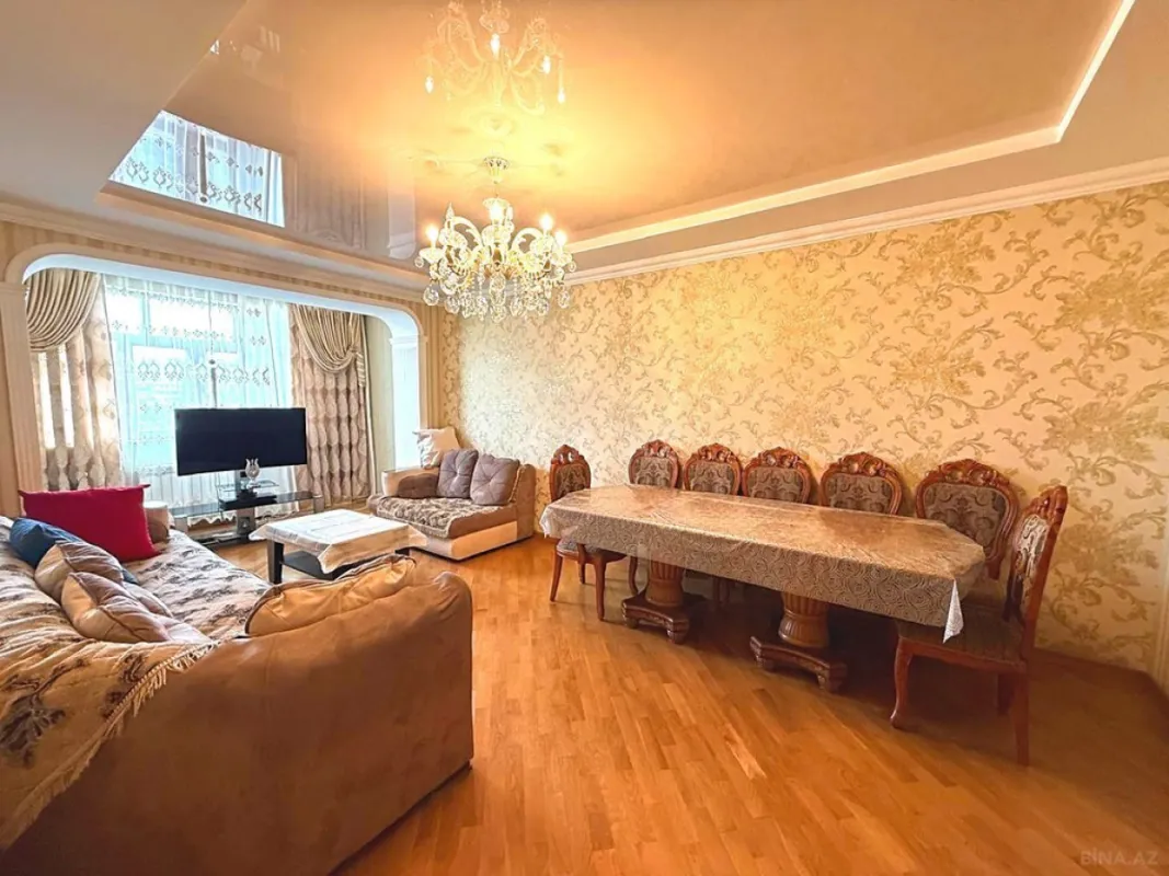 Satılır 4 otaqlı mənzil 100 m²