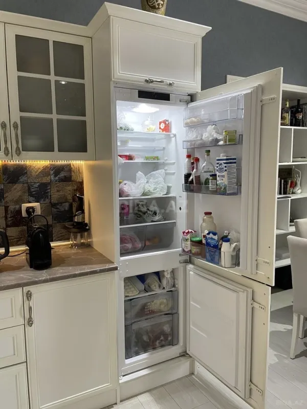 Satılır 2 otaqlı mənzil 68 m²