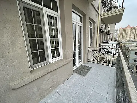 Satılır 2 otaqlı mənzil 68 m²