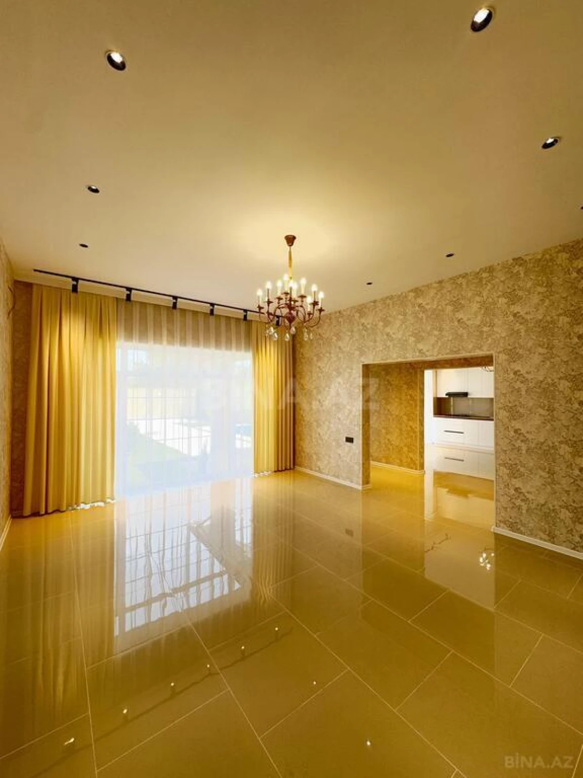 Satılır 4 otaqlı həyət evi 130 m²