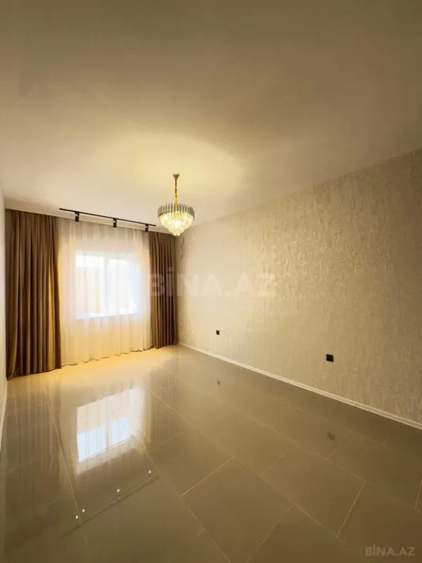 Satılır 4 otaqlı həyət evi 130 m²