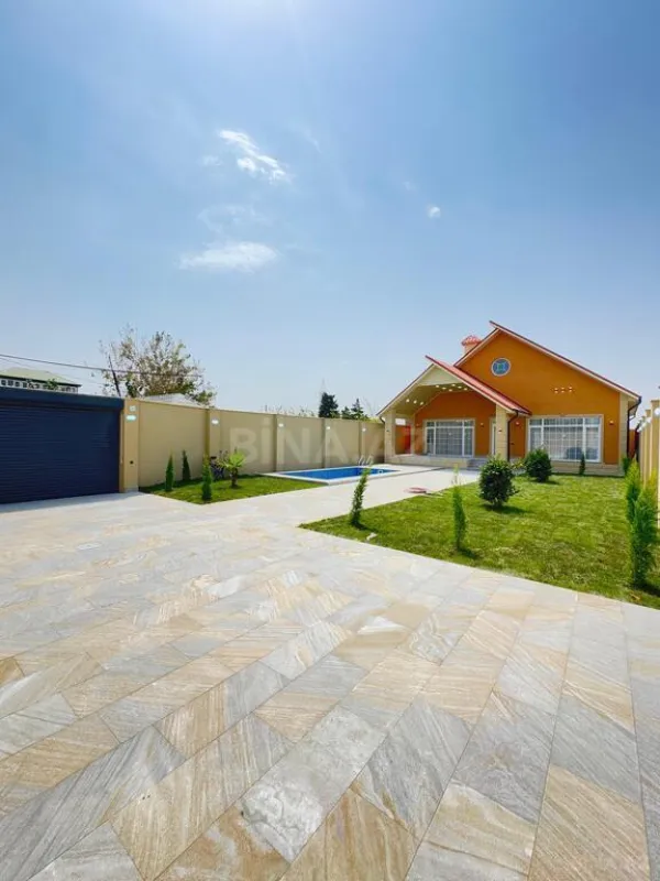Satılır 4 otaqlı həyət evi 130 m²