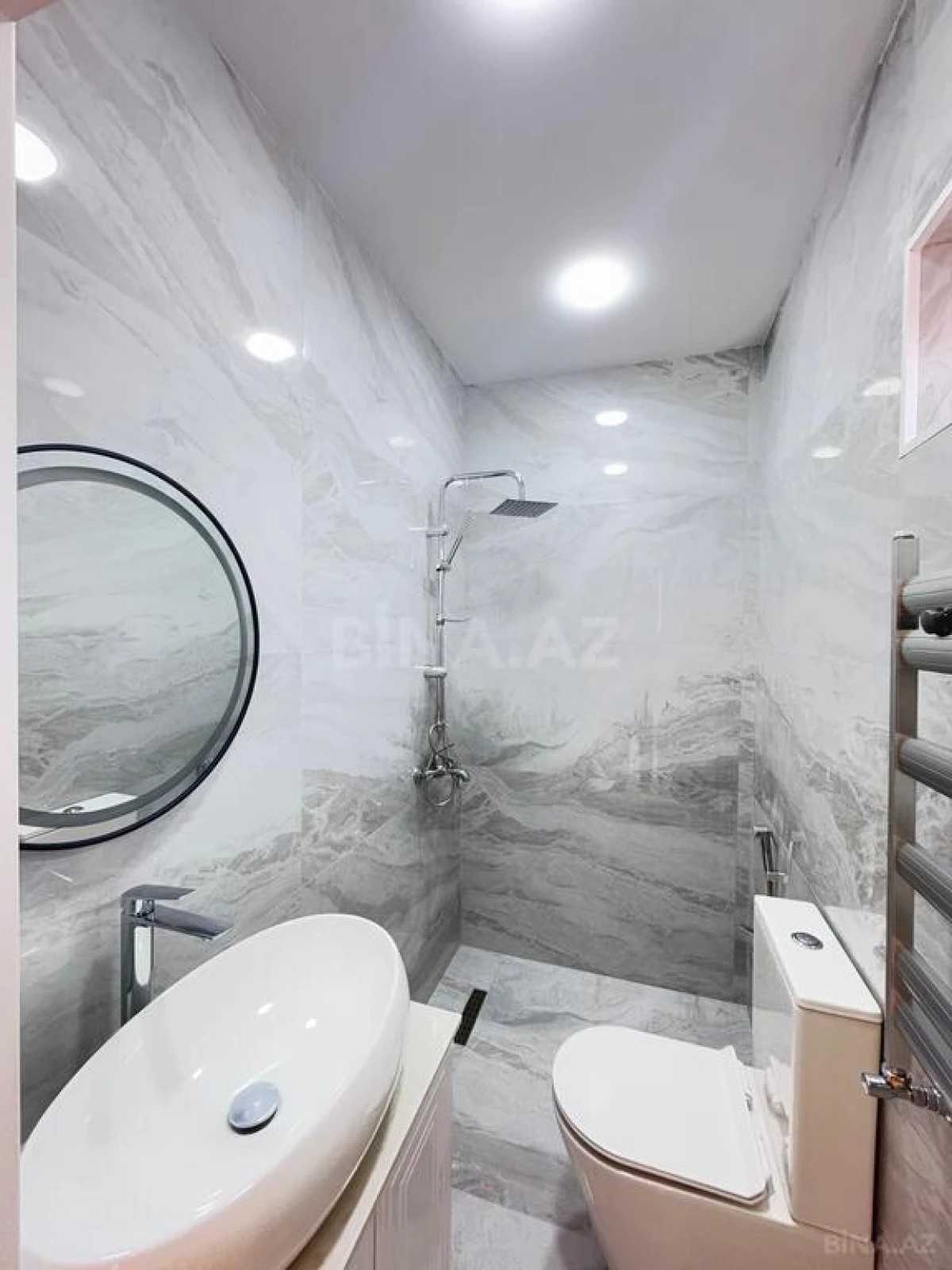Satılır 4 otaqlı həyət evi 130 m²