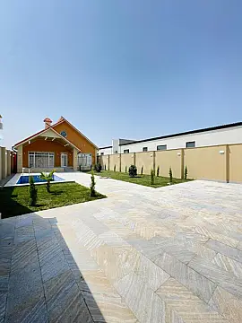 Satılır 4 otaqlı həyət evi 130 m²