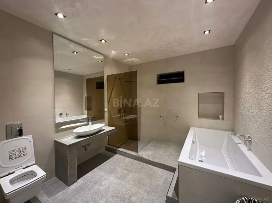 Satılır 3 otaqlı həyət evi 165 m²