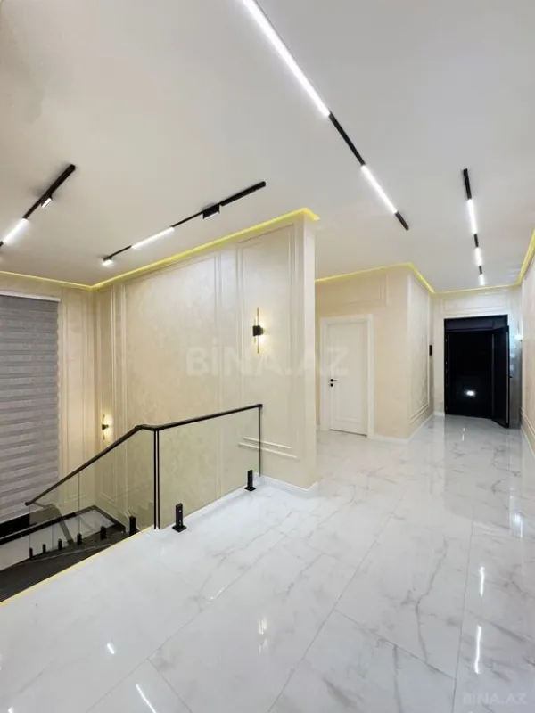 Satılır 6 otaqlı həyət evi 350 m²