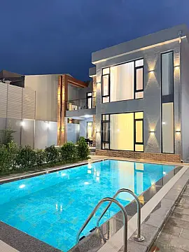Satılır 6 otaqlı həyət evi 350 m²