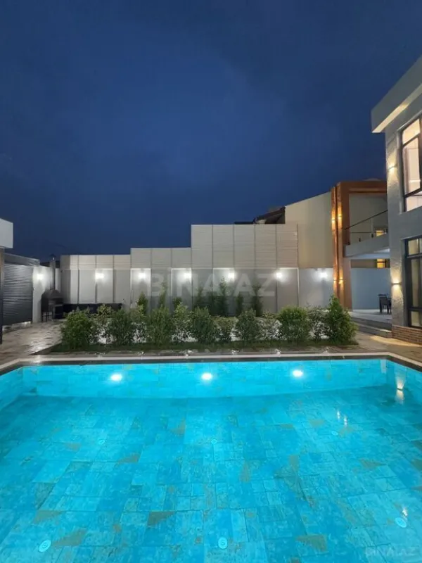 Satılır 6 otaqlı həyət evi 350 m²