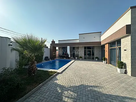 Satılır 4 otaqlı həyət evi 185 m² — Bakı, Mərdəkan 4 otaq 185.00 m²
