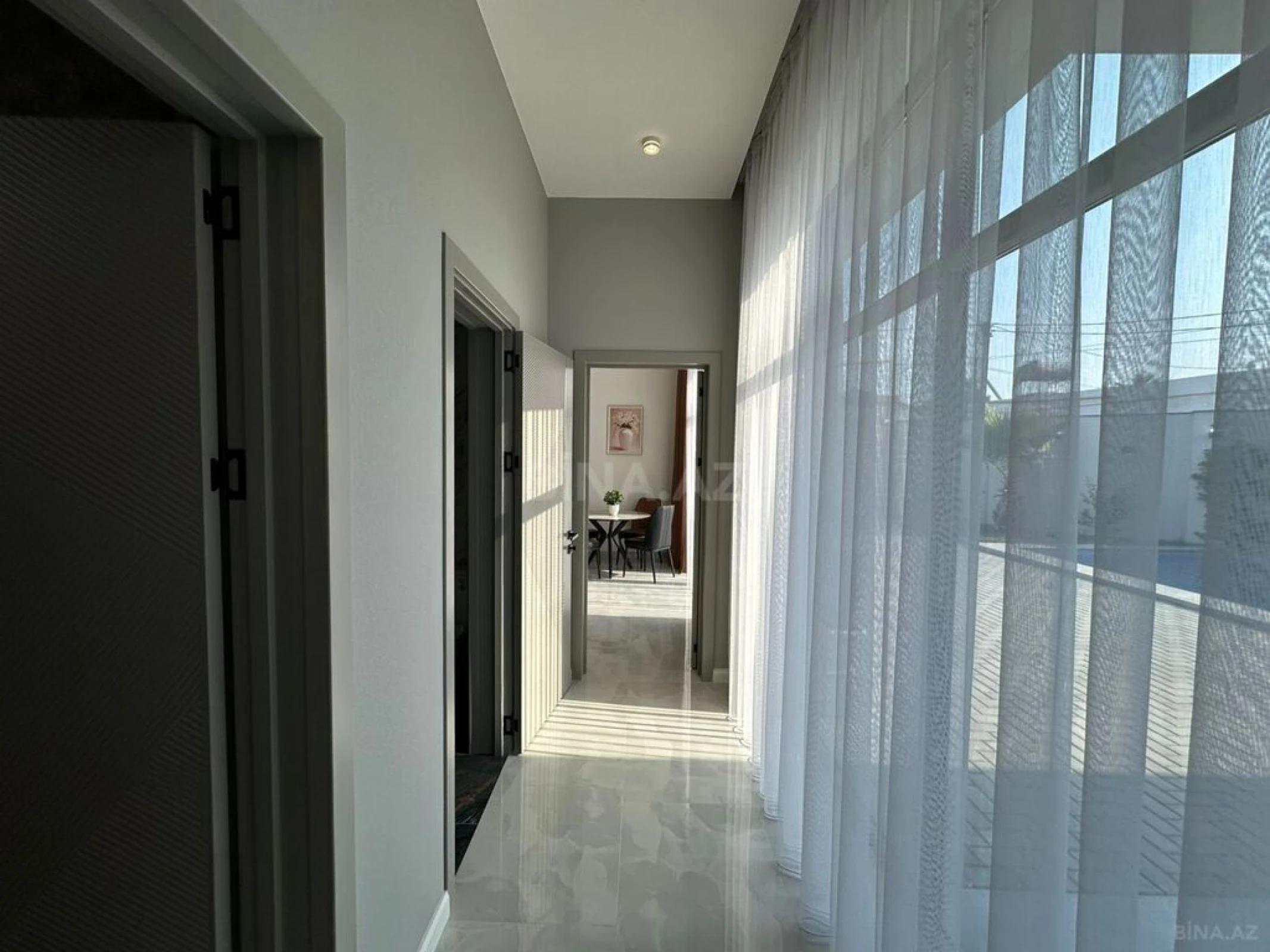 Satılır 4 otaqlı həyət evi 185 m²
