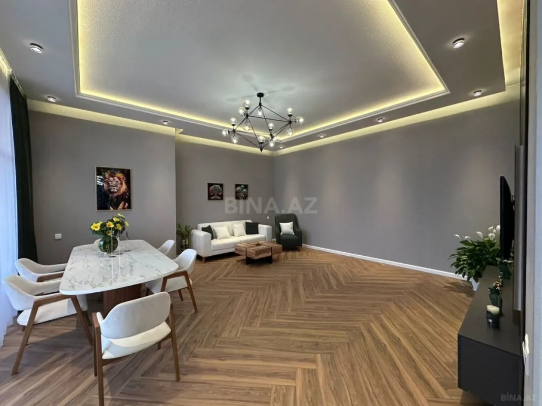 Satılır 4 otaqlı həyət evi 185 m²