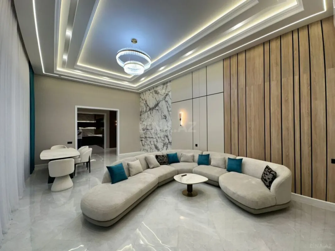 Satılır 4 otaqlı həyət evi 260 m²