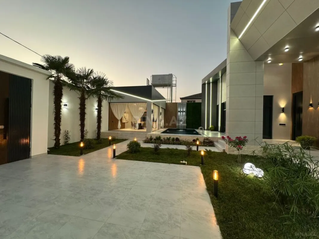 Satılır 4 otaqlı həyət evi 260 m²