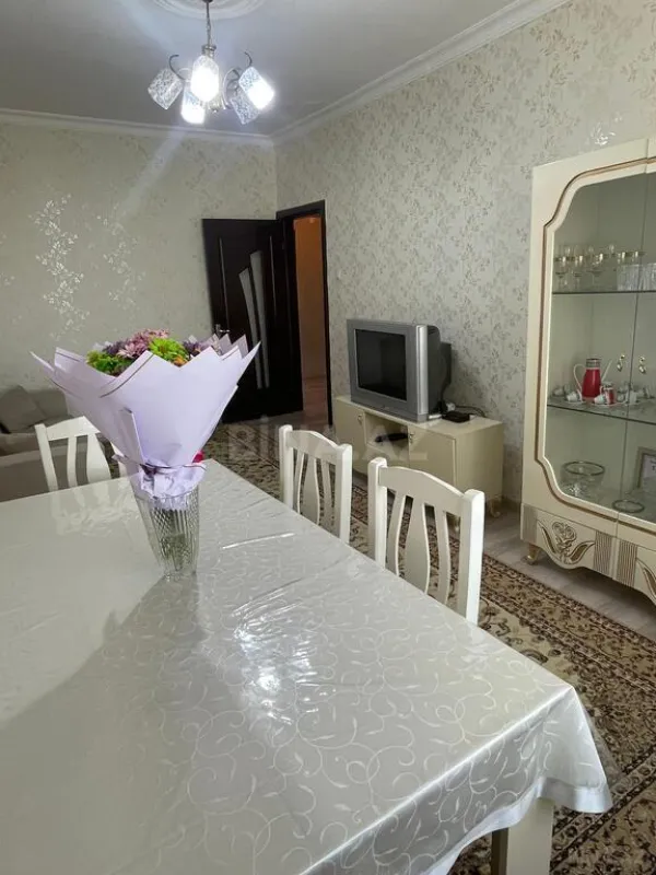 Satılır 3 otaqlı mənzil 80 m²