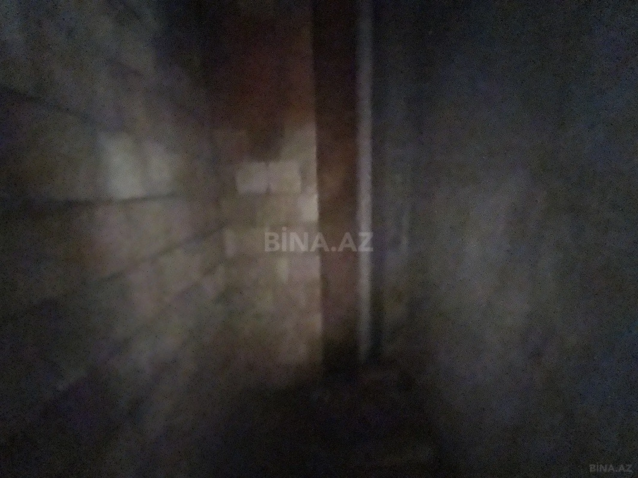 Satılır 3 otaqlı mənzil 184 m²