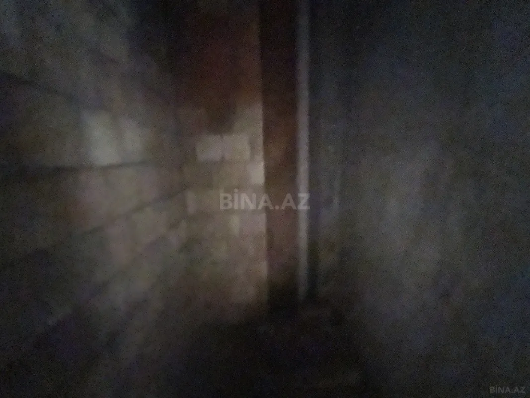 Satılır 3 otaqlı mənzil 184 m²