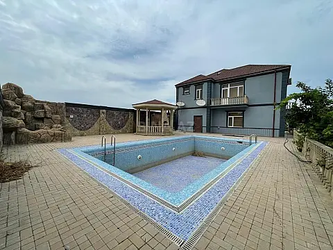Satılır 5 otaqlı həyət evi 400 m² — Bakı, Novxanı 5 otaq 400.00 m²