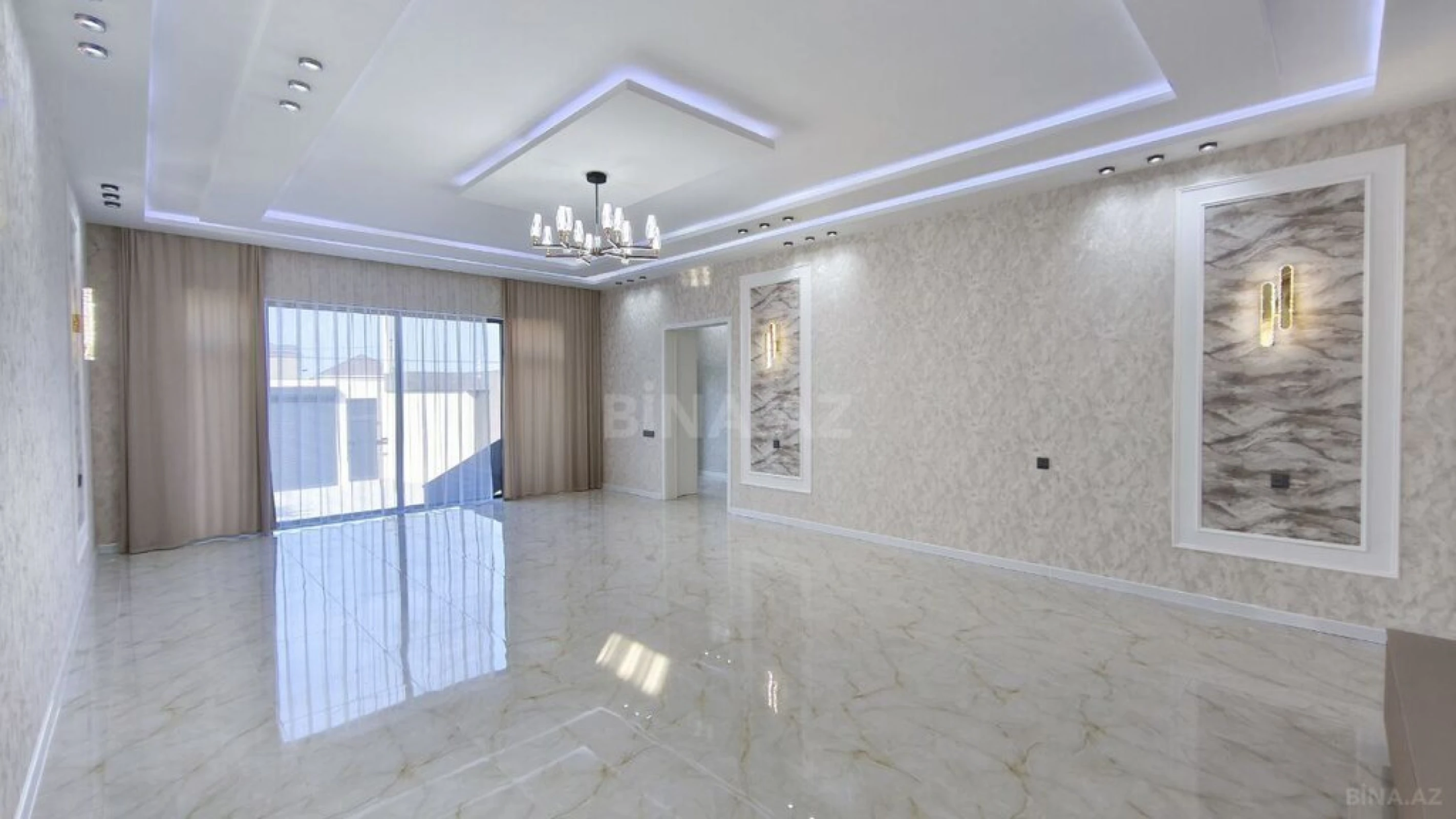 Satılır 5 otaqlı həyət evi 230 m²