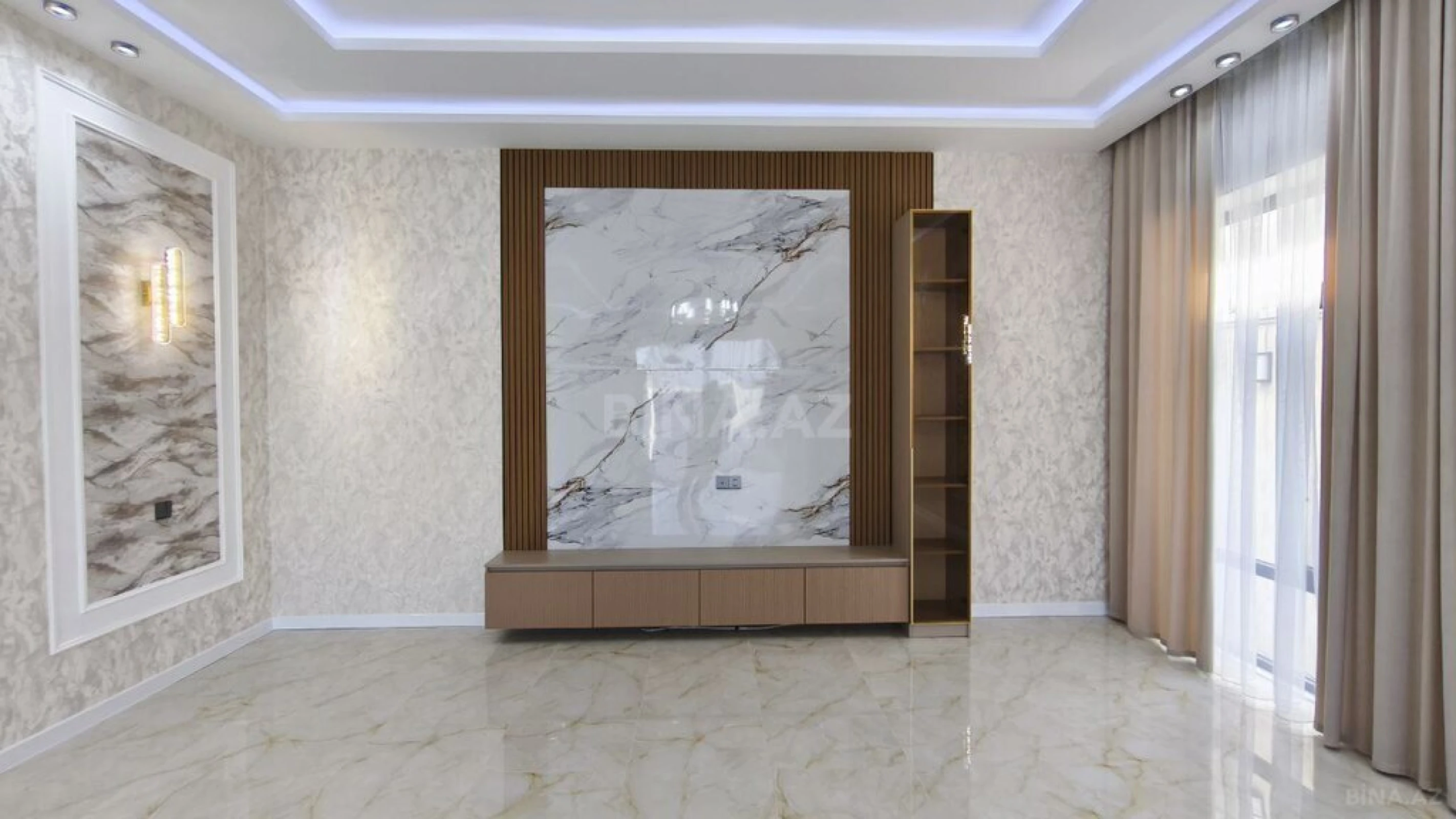 Satılır 5 otaqlı həyət evi 230 m²