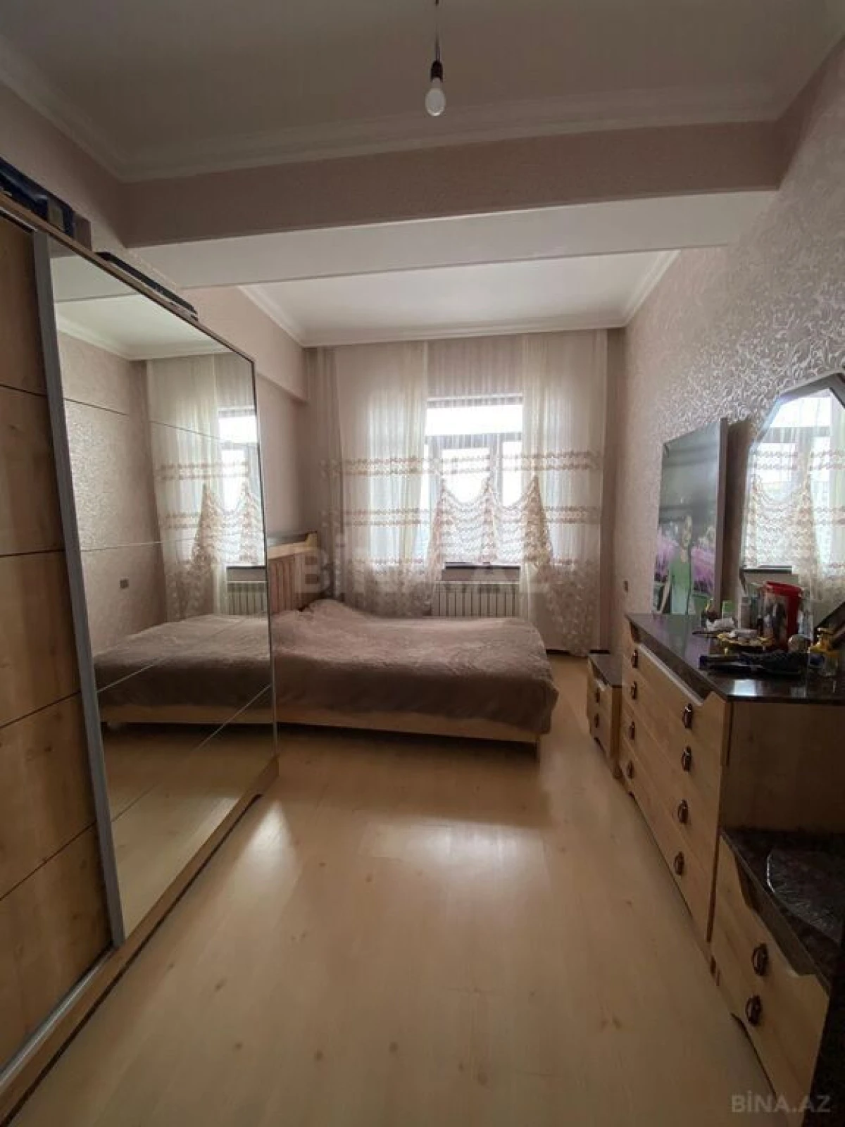 Satılır 3 otaqlı mənzil 85.2 m²