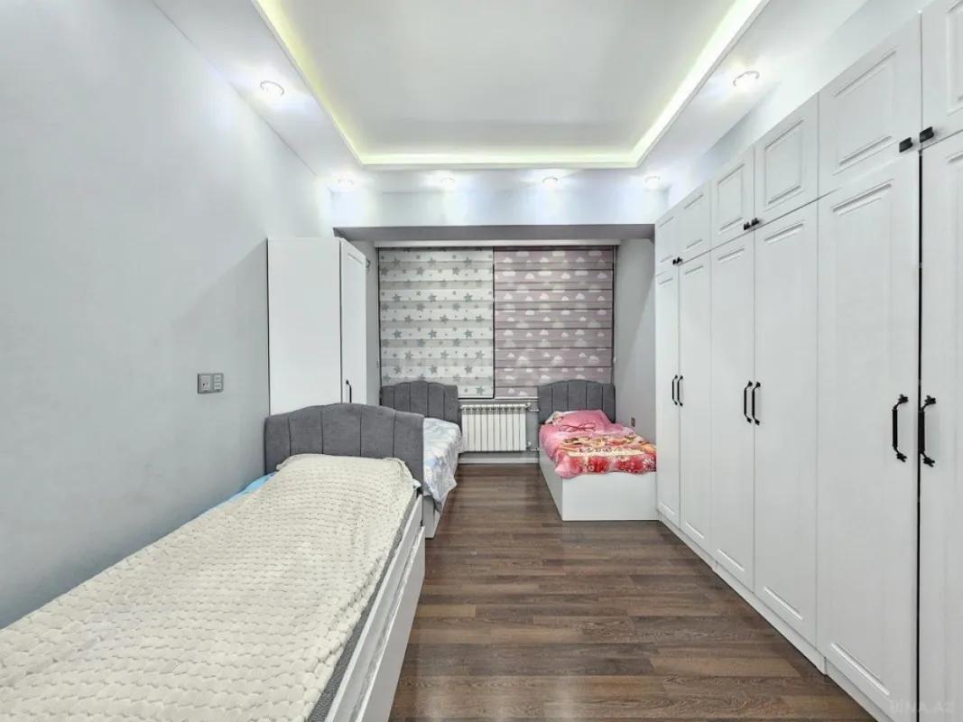 Satılır 3 otaqlı mənzil 110 m²