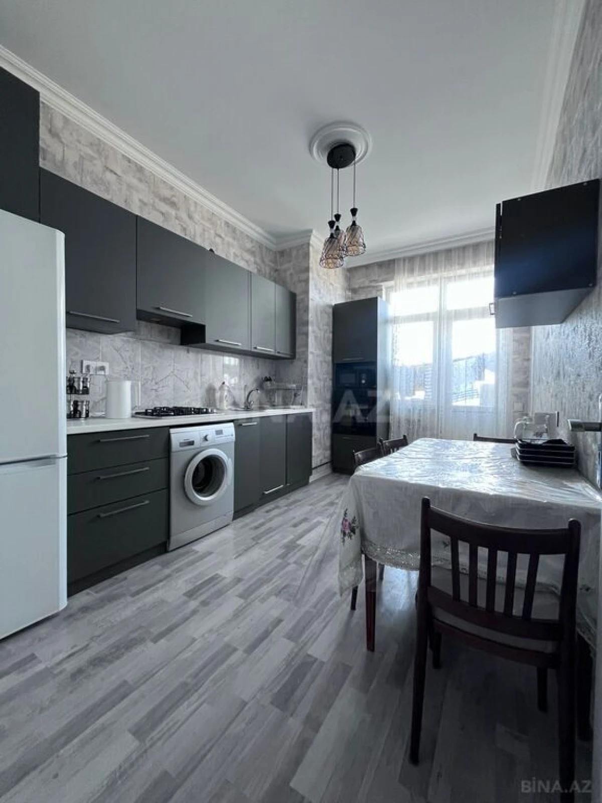 Satılır 3 otaqlı mənzil 81 m²