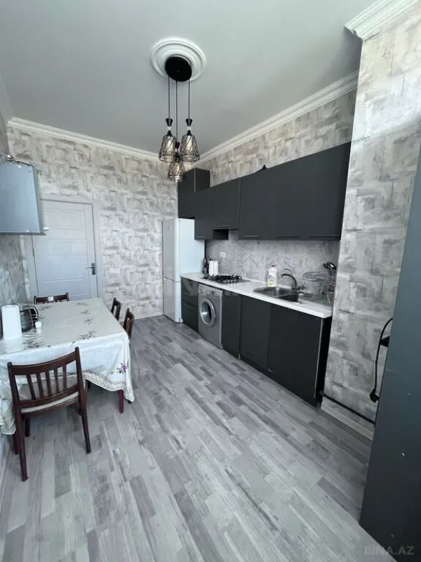 Satılır 3 otaqlı mənzil 81 m²