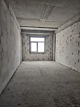 Satılır 4 otaqlı mənzil 220 m²