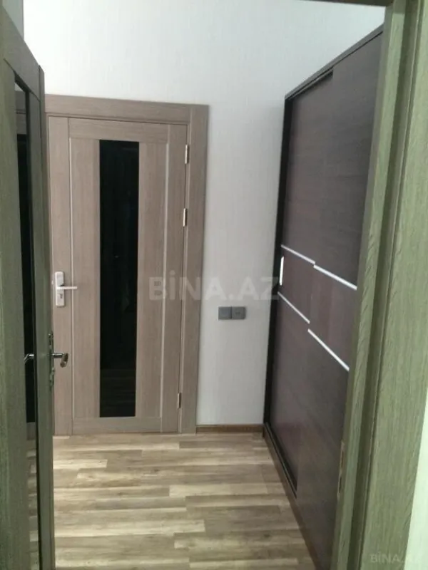 Kirayə verilir 2 otaqlı mənzil 96 m²