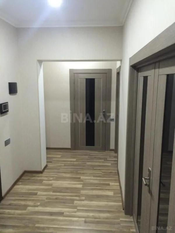 Kirayə verilir 2 otaqlı mənzil 96 m²